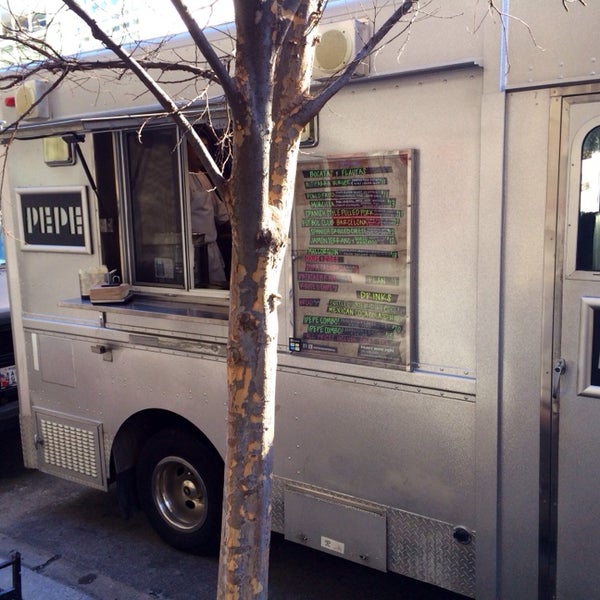 3/13/2014 tarihinde Kevin S.ziyaretçi tarafından Pepe Food Truck [José Andrés]'de çekilen fotoğraf