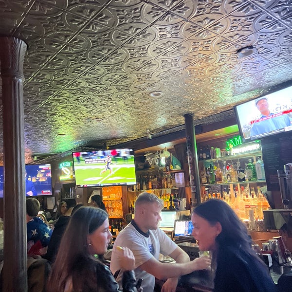 Barfly Sports Bar in Gramercy Park