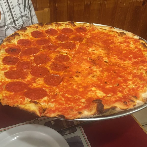 Johnny's Pizzeria North Side 30 tips