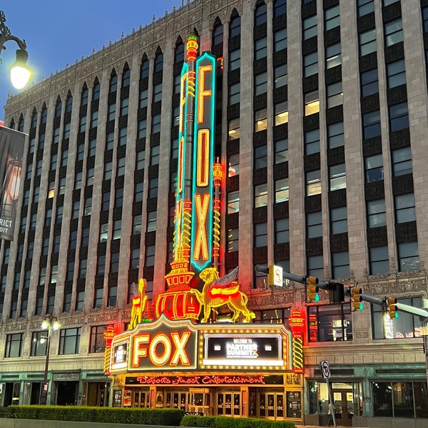 รูปภาพถ่ายที่ Fox Theatre โดย Jeremiah J. เมื่อ 7/29/2022