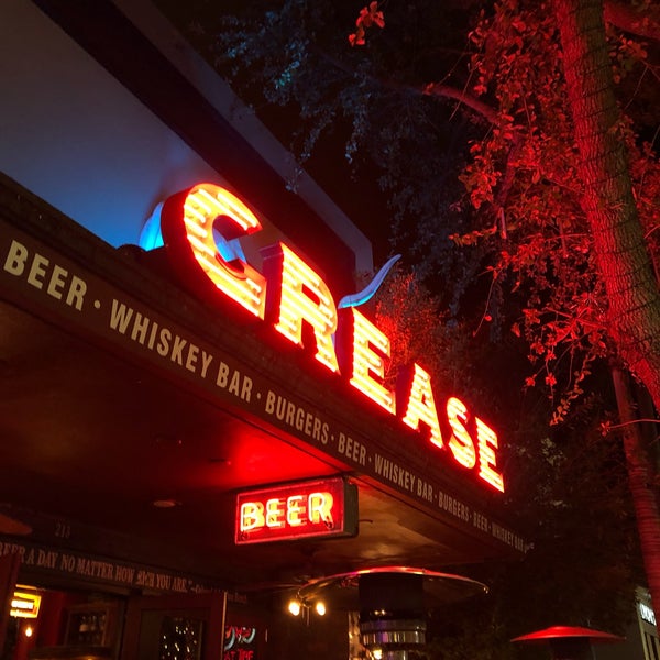 Photo taken at Grease Burger, Beer and Whiskey Bar by Jeremiah J. on 12/7/2018