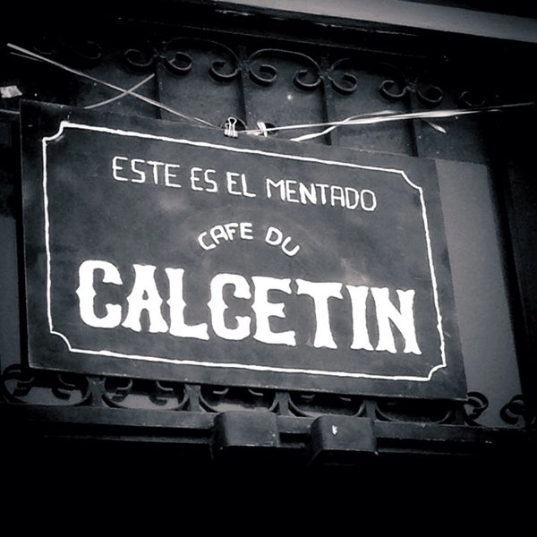 รูปภาพถ่ายที่ Café Du Calcetín โดย Ery D. เมื่อ 2/23/2014