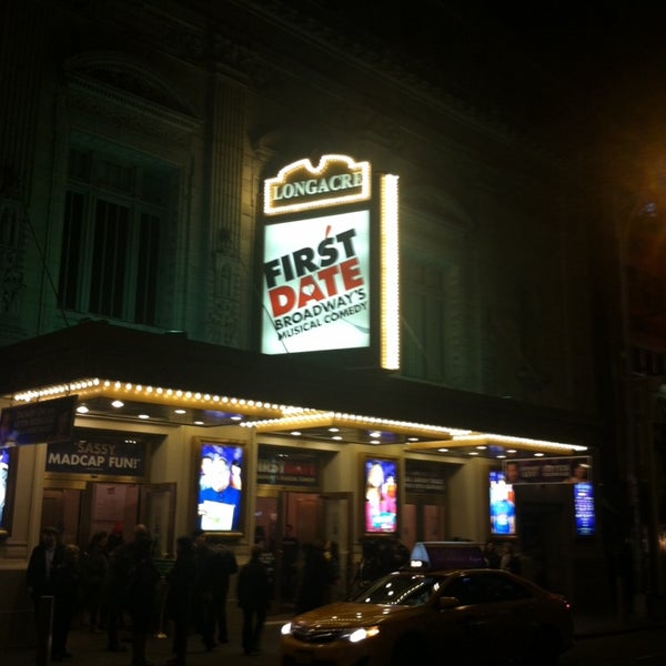 Foto diambil di First Date The Musical on Broadway oleh Mauricio N. pada 11/9/2013