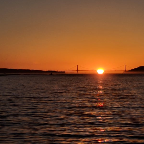 Photo taken at Skates on the Bay by Andrew H. on 2/7/2018