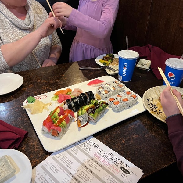 Photo taken at Izumi Sushi &amp; Hibachi All You Can Eat by Pedro on 2/10/2023