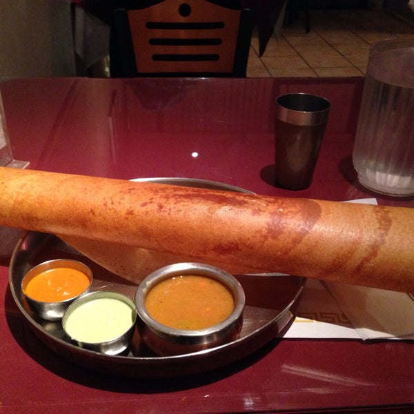 10/24/2013 tarihinde Srinath R.ziyaretçi tarafından Masala Restaurant'de çekilen fotoğraf