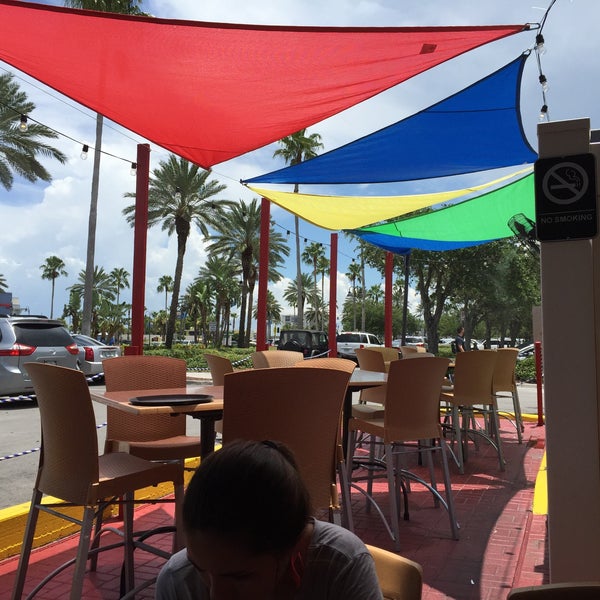 Photo taken at Crabby Bill&#39;s Clearwater Beach by Vivian C. on 6/24/2015