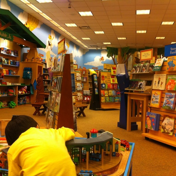 Photos At Barnes Noble Northwest Oklahoma City 13800 N May Ave
