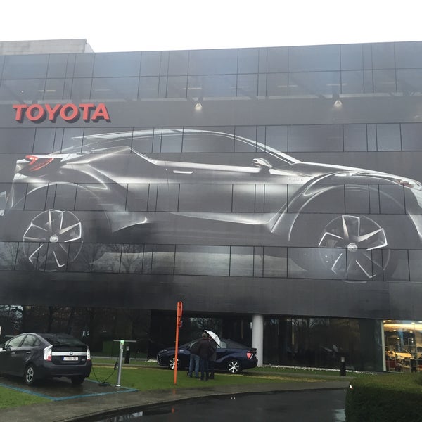 Photo taken at Toyota Motor Europe NV/SA by Umut K. on 12/17/2015