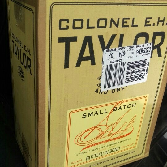 Spirits Unlimited Liquor Store in Lakewood