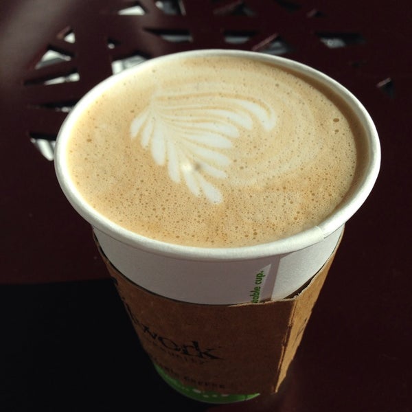 Foto tirada no(a) Groundwork Coffee Company por Eric M. em 3/12/2014