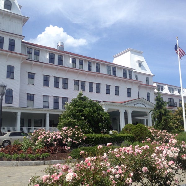 Photo taken at Wentworth by the Sea, A Marriott Hotel &amp; Spa by Bill H. on 6/25/2015