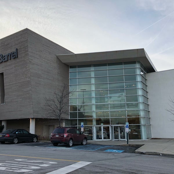 Crate & Barrel King of Prussia, PA