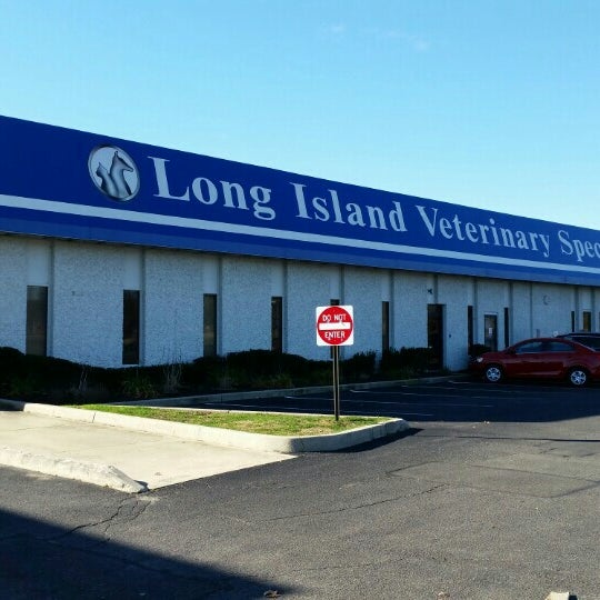 Photo prise au Long Island Veterinary Specialists par Kino le12/16/2015