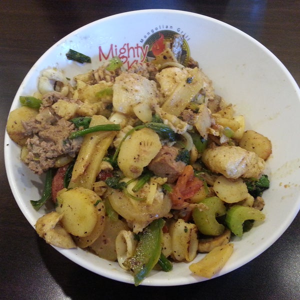 This Mongolian stir fry fast food restaurant lets you choose your ingredients, carb, sauces, & flavorings. No weight limit. The large $15 bowl is filling. Download the LoyalBlocks loyalty rewards app.