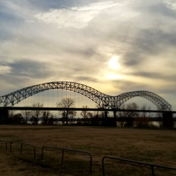 Photo taken at Mud Island River Park by Kino on 12/3/2017