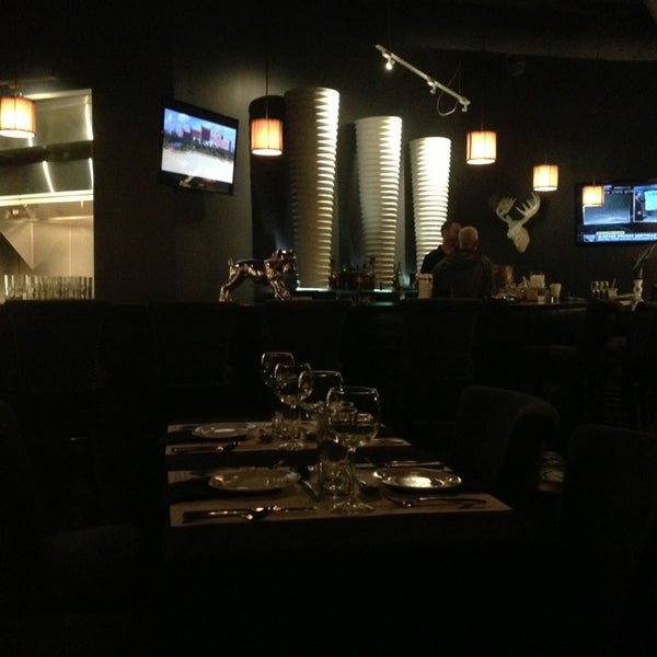 2/9/2013にMorgan A.がM. Restaurant and Barで撮った写真