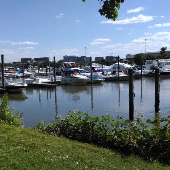 Photo taken at Columbia Island Marina by Erin L. on 5/31/2014