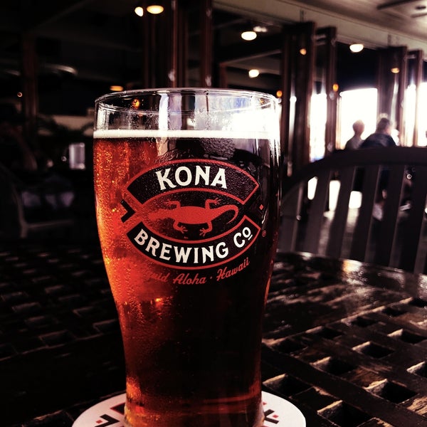 Photo taken at Kona Brewing Co. by Kevin K. on 5/8/2021