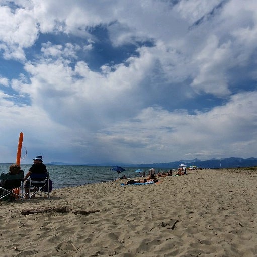 Spiaggia Libera di Marina Di Vecchiano Beach