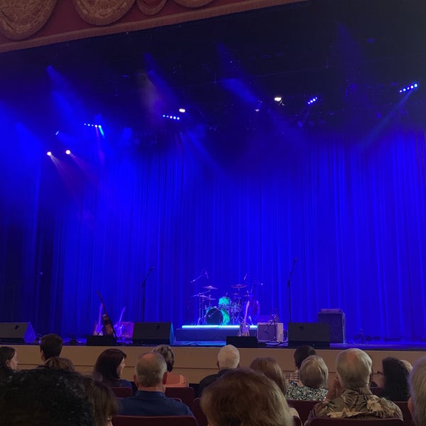 Снимок сделан в Genesee Theatre пользователем Rosie 7/14/2019