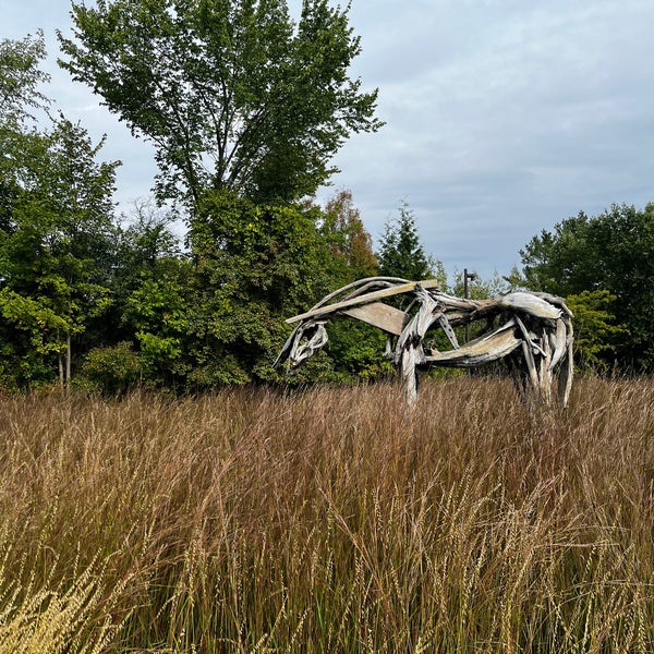 Photo taken at Frederik Meijer Gardens &amp; Sculpture Park by Nels W. on 9/16/2023