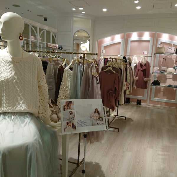 Willselection 新宿マルイ本館店 Boutique De Vetements Pour Femmes Willselection 新宿マルイ本館店 Boutique De Vetements Pour Femmes