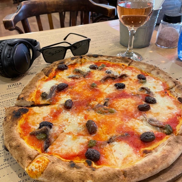 6/24/2021にYuriy M.がFranco&#39;s Pizzaで撮った写真