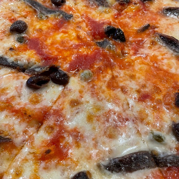 1/11/2024 tarihinde Yuriy M.ziyaretçi tarafından Franco&#39;s Pizza'de çekilen fotoğraf
