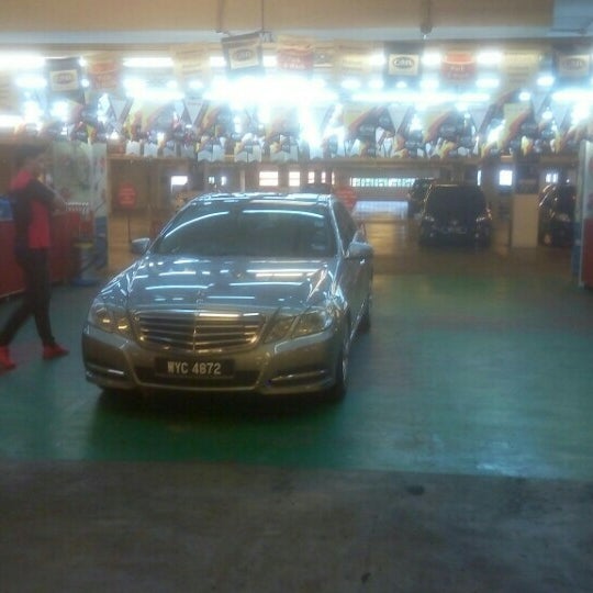 Comprehensive Auto Restoration Service