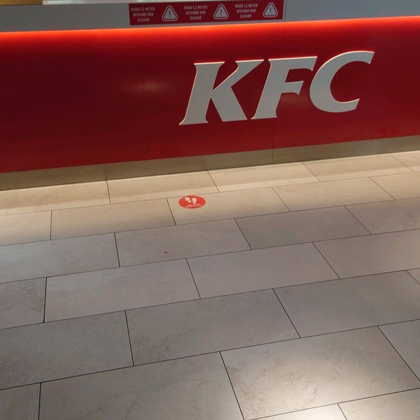 Photo taken at KFC by André D. on 8/20/2021