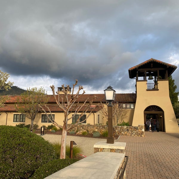 Photo taken at St. Francis Winery &amp; Vineyards by Jason B. on 3/23/2023