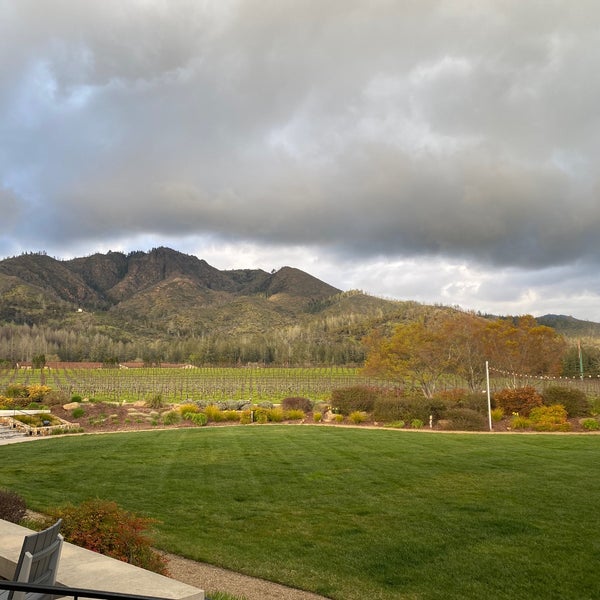 Photo taken at St. Francis Winery &amp; Vineyards by Jason B. on 3/23/2023