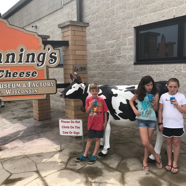 Henning's Wisconsin Cheese Kiel, WI