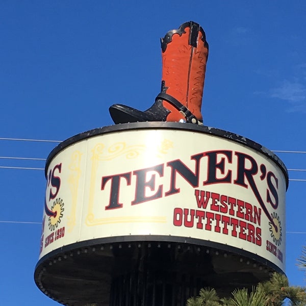 Tener's Western Outfitters Clothing Store in Oklahoma City
