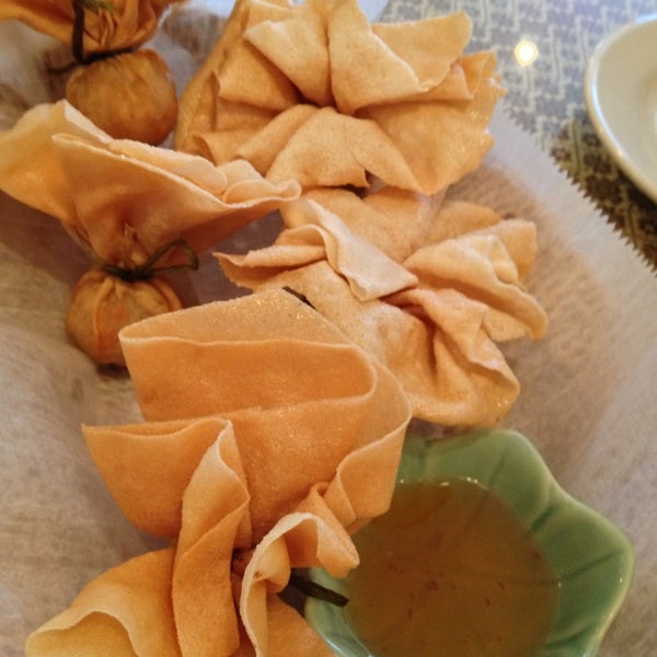 Photos at Jasmine Thai Restaurant Keystone at The Crossing