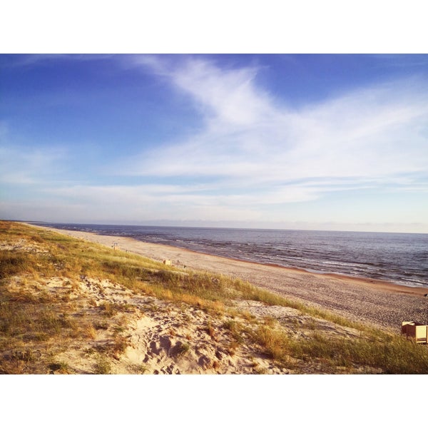 Das Foto wurde bei Smiltynės paplūdimys von Velga I. am 7/16/2017 aufgenommen