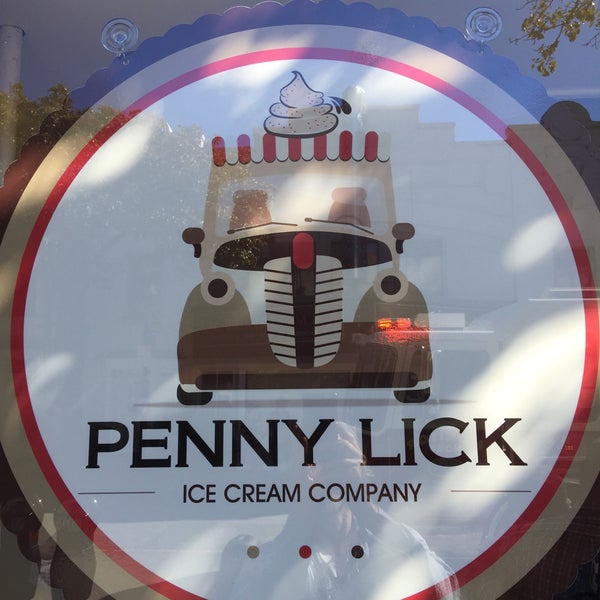 รูปภาพถ่ายที่ Penny Lick Ice Cream Company โดย Bob M. เมื่อ 9/24/2016
