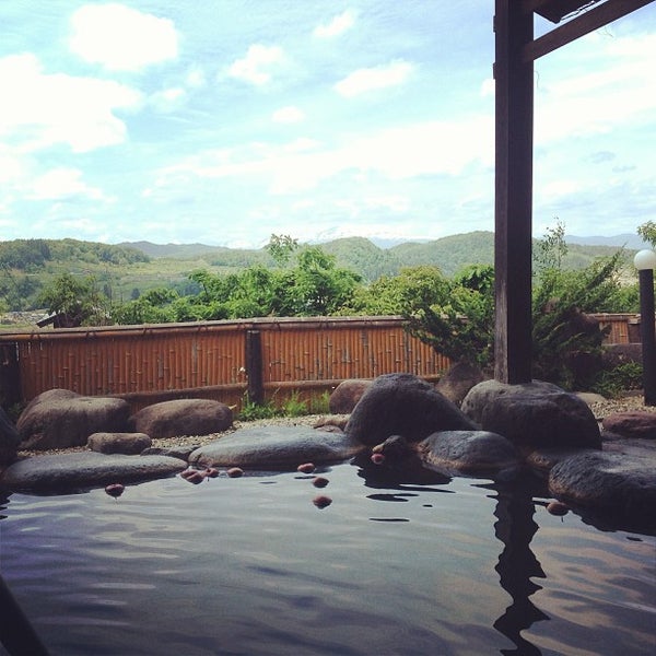 りんご温泉 Hot Spring In 朝日町