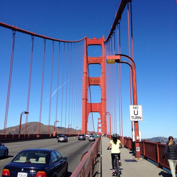 Photo taken at *CLOSED* Golden Gate Bridge Walking Tour by @flakitavalente™ 👜 on 1/13/2014