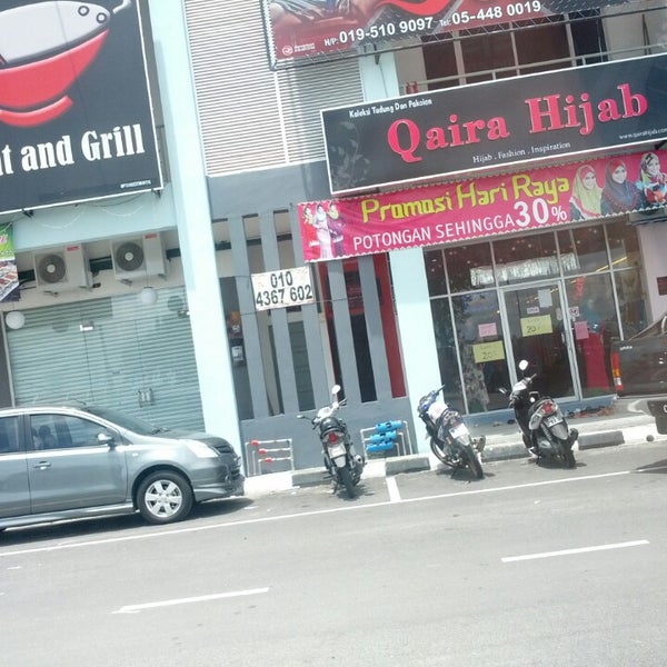 Qaira Hijab Boutique