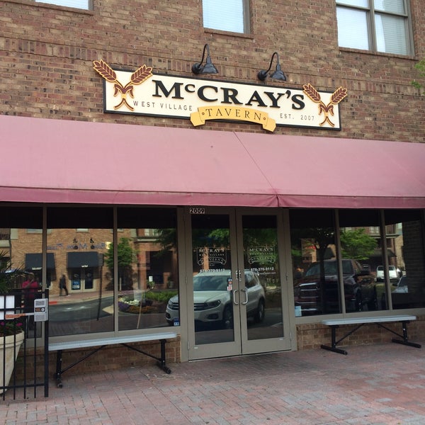 4/27/2016にJared S.がMcCray&#39;s Tavernで撮った写真