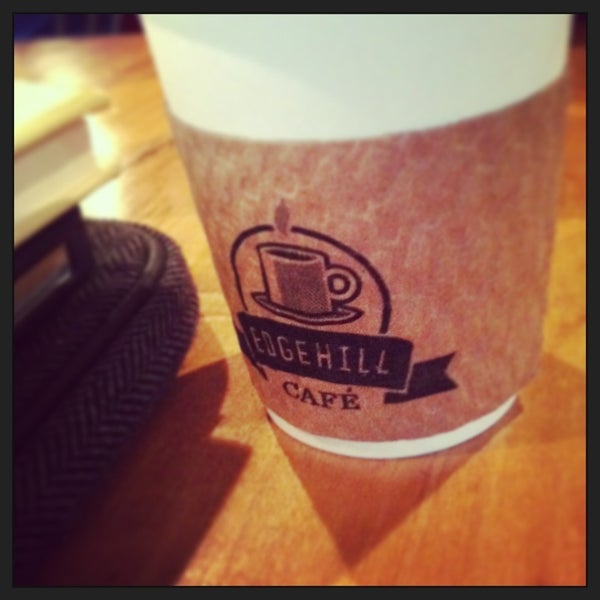 รูปภาพถ่ายที่ Edgehill Cafe โดย Jefferson C. เมื่อ 1/3/2013
