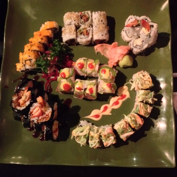 9/29/2013 tarihinde Sheila T.ziyaretçi tarafından Bushido Japanese Restaurant'de çekilen fotoğraf