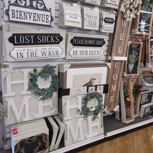 Bed Bath & Beyond Furniture and Home Store in Frankfort