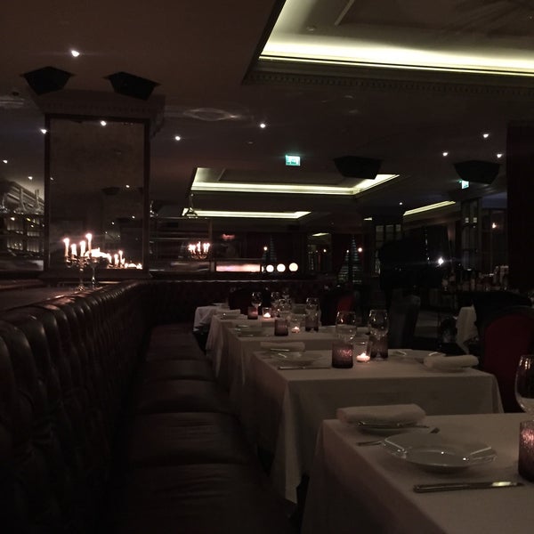 10/5/2015에 F7 🐎님이 La Residence restaurant &amp; lounge에서 찍은 사진