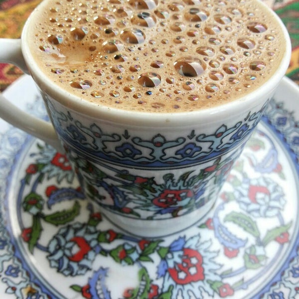 Foto tirada no(a) Şekerci Caferzade Aytekin Erol por Zümrüt G. em 5/5/2015