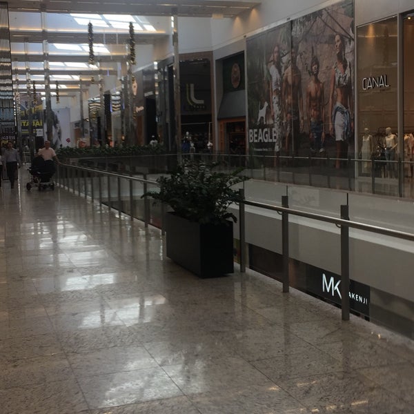 12/4/2018 tarihinde Haroldo M.ziyaretçi tarafından Balneário Shopping'de çekilen fotoğraf