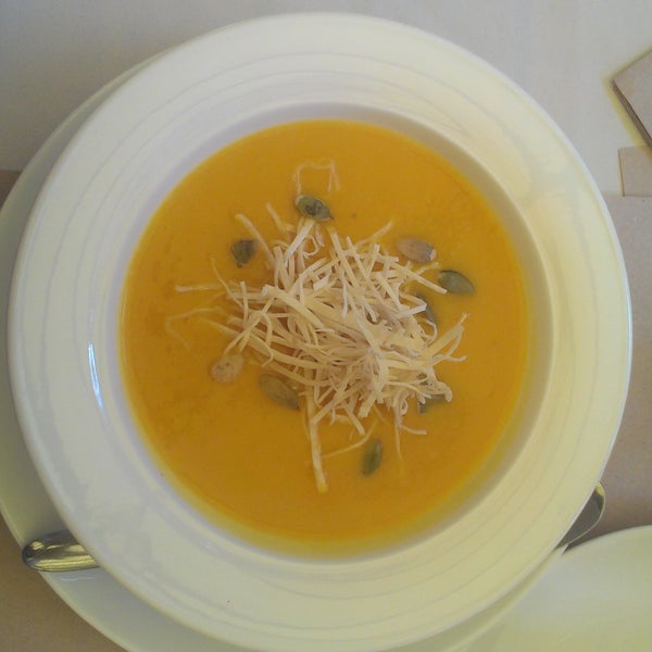 Гарбузовий суп - це супер смачно та корисно.