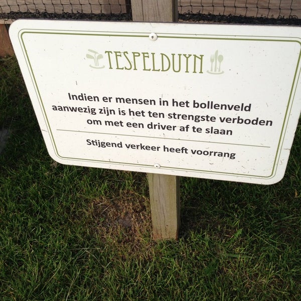 6/8/2013 tarihinde Grardie A.ziyaretçi tarafından Golfbaan Tespelduyn'de çekilen fotoğraf
